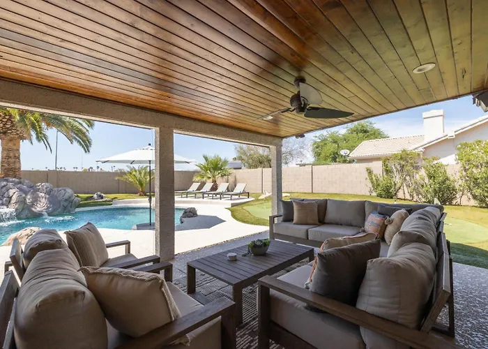 Scottsdale On 59th Holiday home *