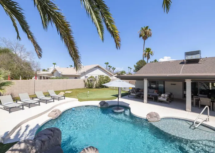Scottsdale On 59th Holiday home