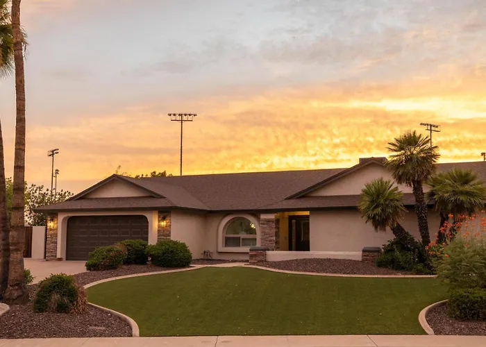 Scottsdale On 59th Holiday home *